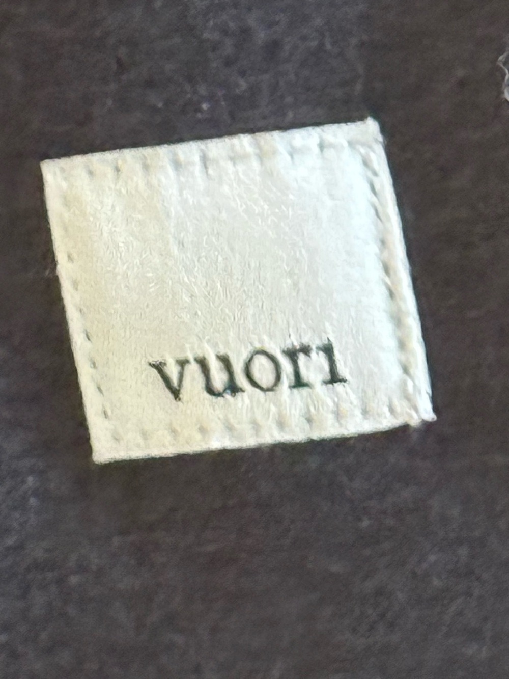 Vuori Performance Hoodie Heathered Black Drawstring Pullover Womenās XS - Picture 2 of 6